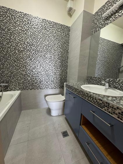 3 cam mobilat-utilat Gama Residence