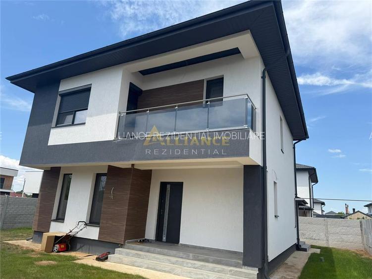 Vila individuala- 500m de STV - pod - beci - strada asfaltata - 4