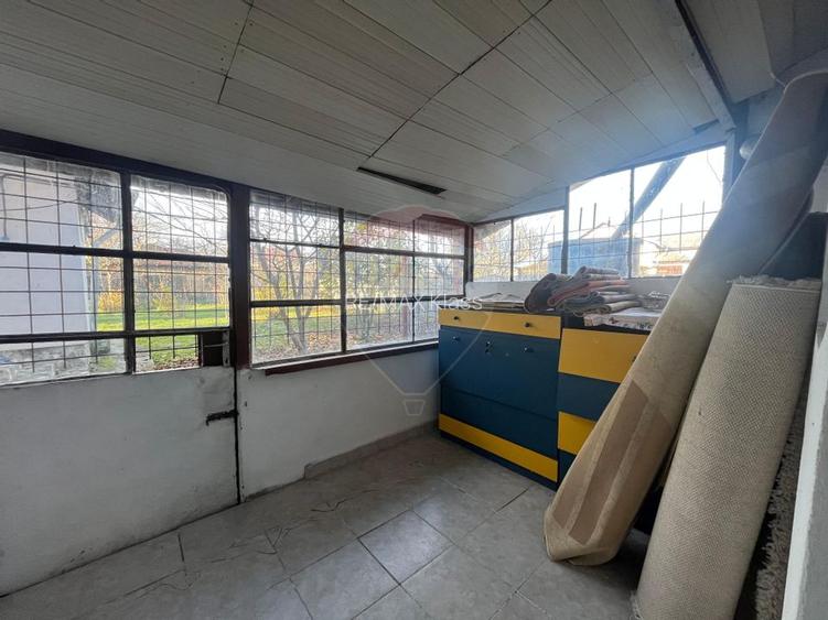 Casa cu 5 camere de vanzare in Priseaca 450 mp teren - 19