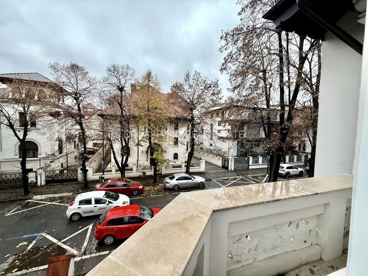 Capitale / Vilă interbelică restaurată - 12