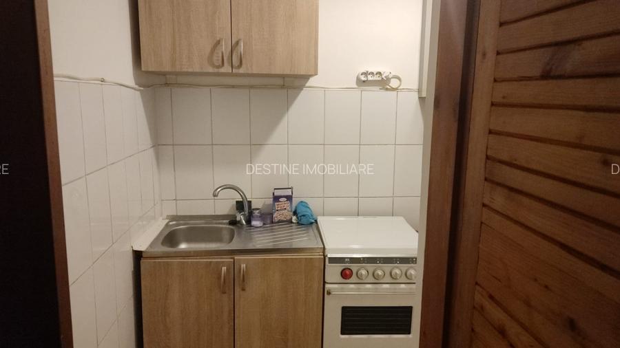 Garsoniera situata la parter 26 mp zona Materna - 4