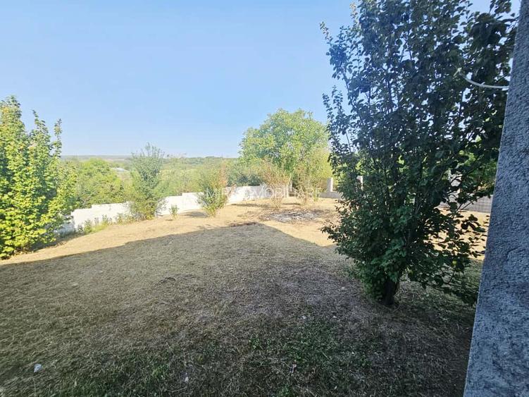 Vilă luminoasă, 4 camere, cu teren generos – Com. Plopu - 11