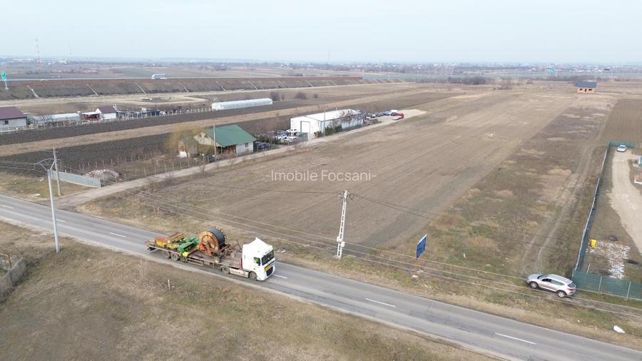 Teren -Focsani- 15.000 mp-D=50 ml-acces autostrada - 3