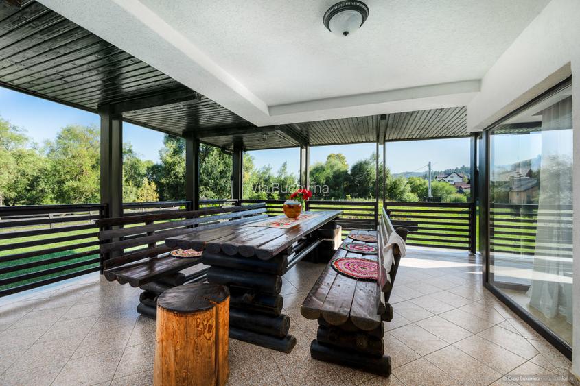 Casa de locuit sau vacanta 5 camere, 5 bai, 2600mp teren langa Humor - 39