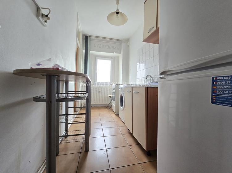 Lacul Tei - Facultatea de Constructii, bloc 1986, 40 mp - 8