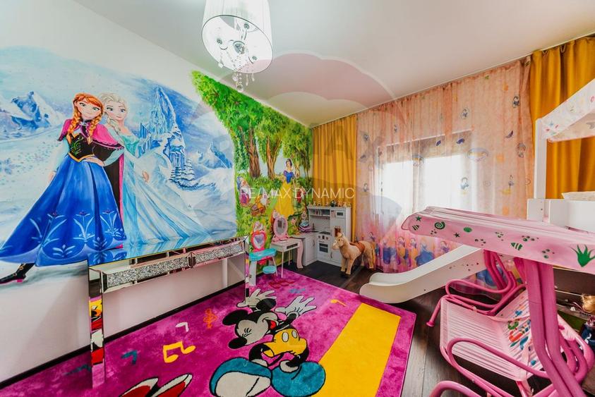 Casă de lux , finisaje premium, piscină, curte amenajată –Vladimirescu - 12