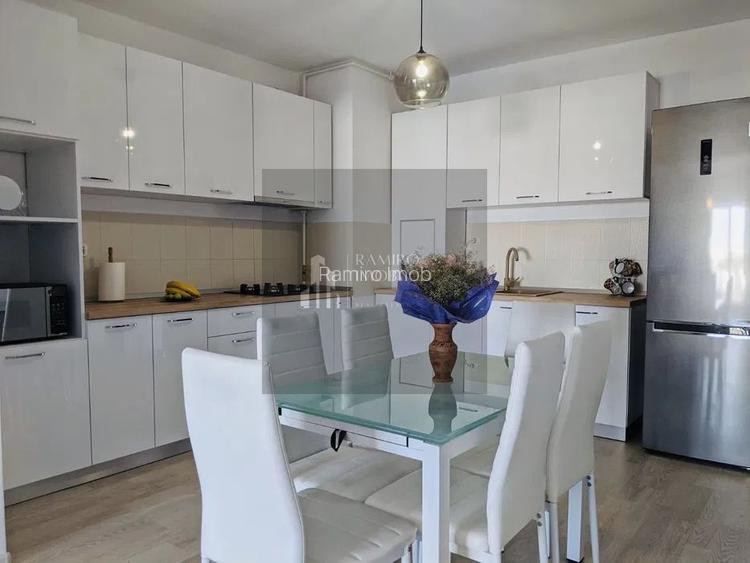 2 camere de închiriat - 80 mp - Bulevardul Timisoara - 2 min Metrou - 2