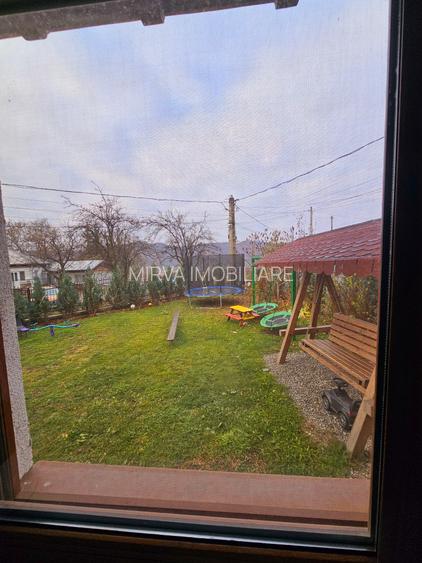 Vanzare vila 6 camere, mobilata si utilata, in Banesti - 14