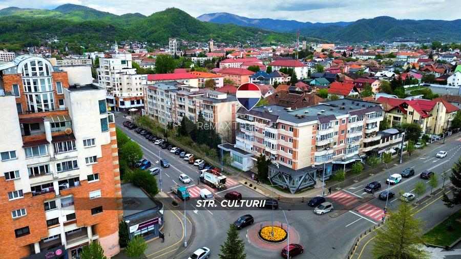 ULTRACENTRAL  DE VANZARE Apartament cu 3 camere - 16