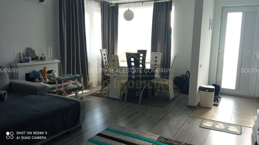 Duplex P+1+M teren 250mp Str Scolii - 28