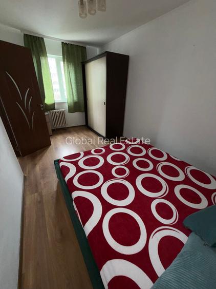 3 Camere Semidecomandat 50mp Zona Tomis Nord - 4