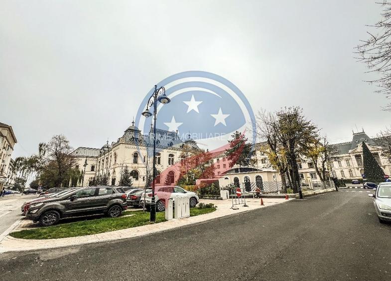 Inchiriez apartament central doua camere - 3