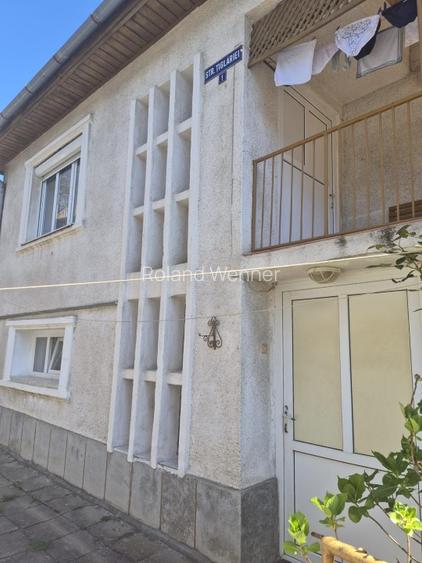 Locuință cu priveliște: Casă bifamilială într-o locație liniștită!!!Privat!!! - 3