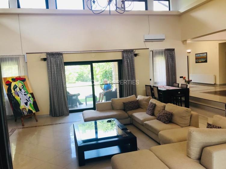 Vila exclusivista 2008,arhitect spaniola,5 dormitoare,5 bai,teren 1420mp,garaj 2 - 6