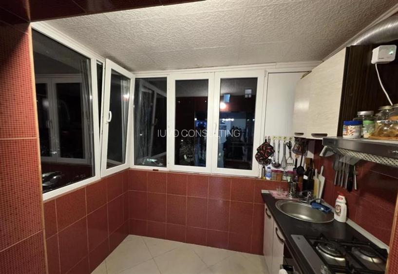 Vanzare Apartament 4 Camere Semidecomandat Berceni-Samoila Dumitru - 15