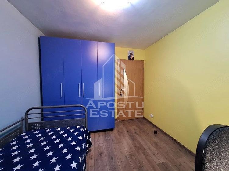 Apartament decomandat,4 camere,2bai,etaj 1 Lipovei,mobilat si utilat