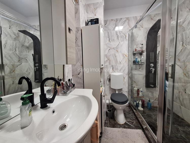 Apartament cu 3 camere, 54 mp, balcon, zona Terra - 8