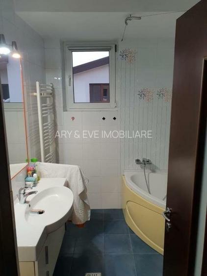 Pipera-Casa eleganta si spatioasa de inchiriat,strada privata si bariera. - 4