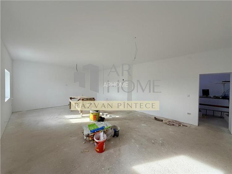 Pensiune 6 camere, teren 12713 mp, Dealul Mare, Urlati, Prahova - 5