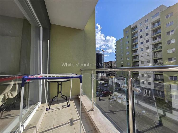 Apartament doua camere si boxa de vanzare in Top City Tractorul - 31