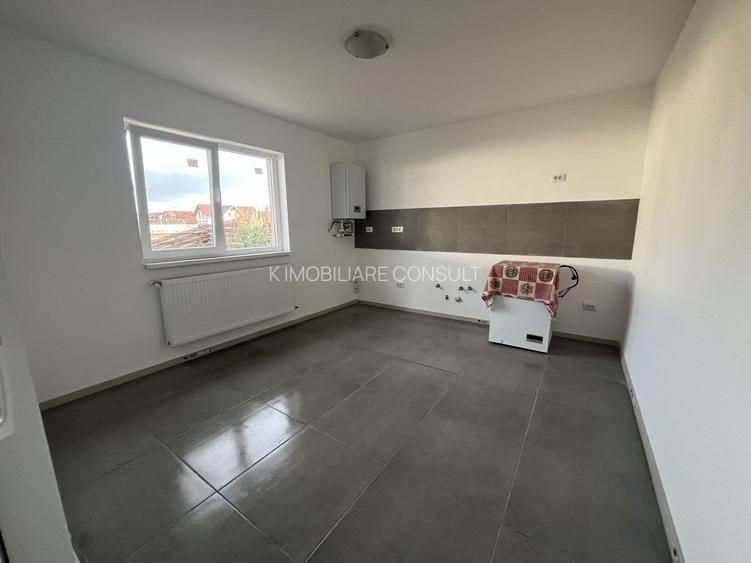 Glina stadion casa parter 4 camere - 48