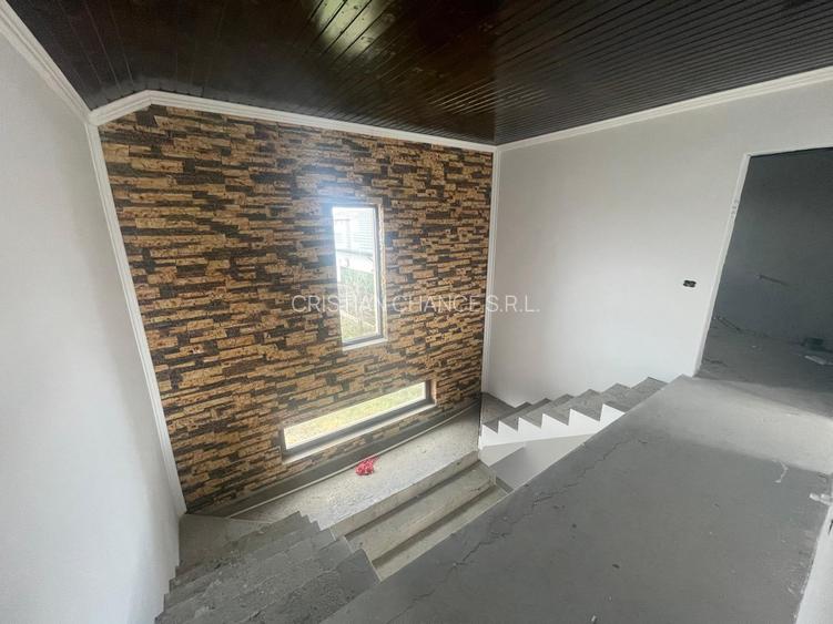 C1  Casa 4 camere Valul lui Traian - 17
