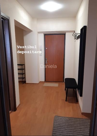 Închiriez apartament spatios renovat 3 camere, 150 mp, terasa de vara imensa - 13
