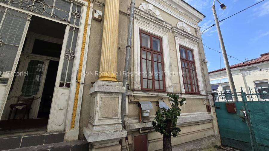 REV2003876 Vila de vanzare Victoriei - 3