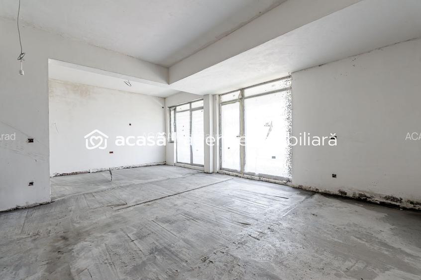 Vila finisata in subcetate, proprietate premium Comision 0% - 9
