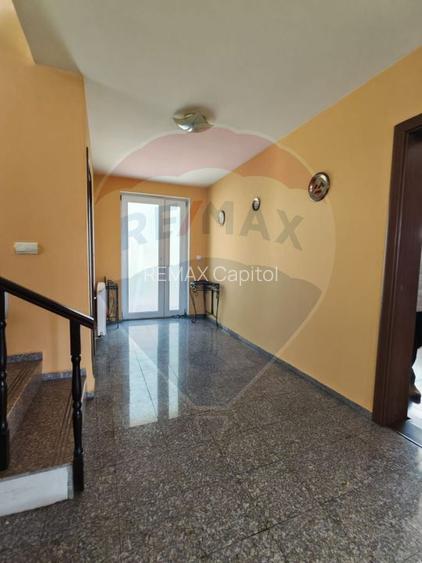 Casă / Vilă cu 5 camere de vânzare in Harman, Brasov - 18