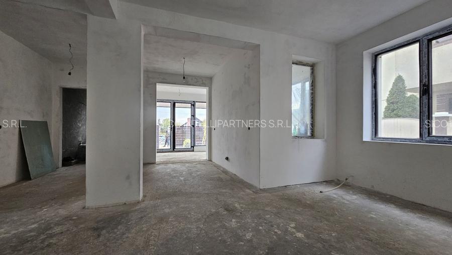 De vanzare Casa Individuala Saftica - 9