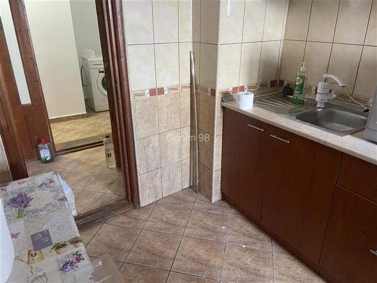 Apartament 2 camere , zona Spitalul judetean , decomandat , 52 mp , liber - 3