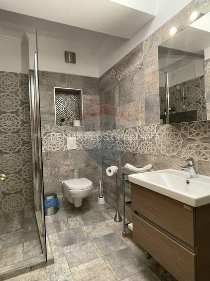 Studio de lux cu vedere la lac si la mare in Mamaia loc de parcare - 4