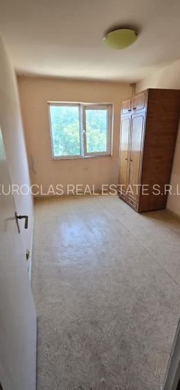 Apartament 3 camere - Navodari - 65.000 euro (Cod E12) - 9