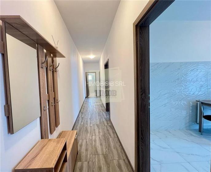 Apartament cu 2 dormitoare balcon parcare zona Mandra - 12