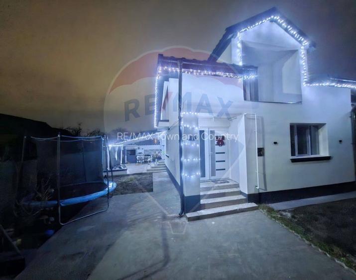 Casă cu 6 camere,  pe strada Balc Vodă - 1