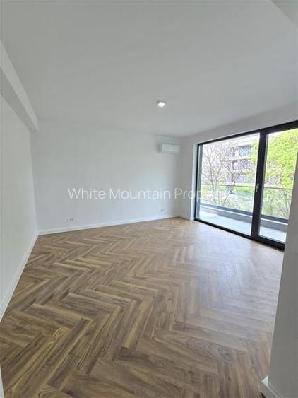 Vila noua, 5 camere, Iancu Nicolae, comision 0% - 2