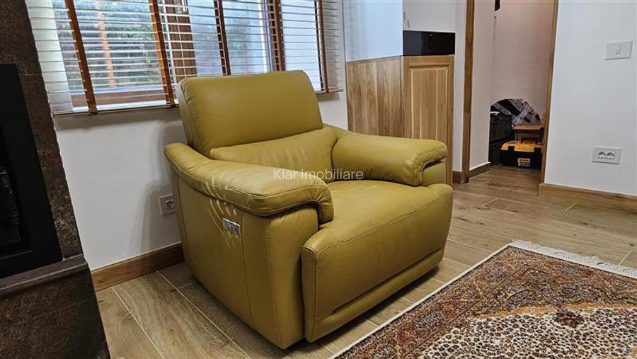 Casa renovata 200mp pe 2 niveluri,parcare, curte cu foisor,Centru, zona str. Par - 28