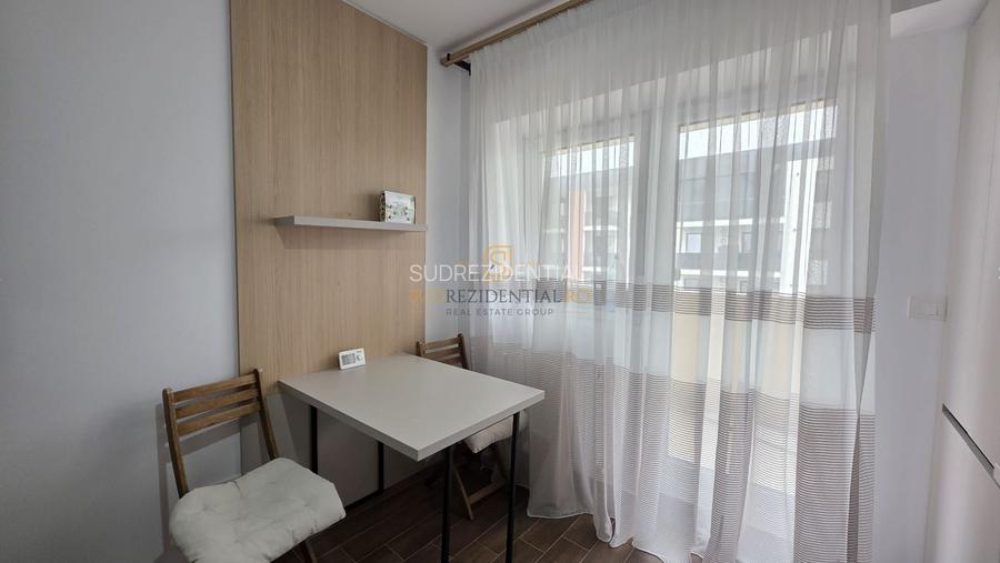 3 camere lux, 6/9, 80 mp, 2024, aproape de metrou Aparatori, Sector 4 - 17