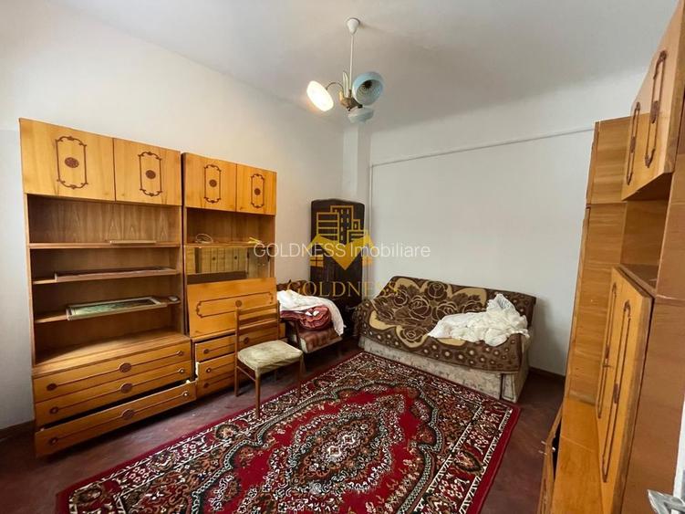 Cas&#259; 3 camere, Mihail  Kogalniceanu, Zona Ultracentral&#259;, Curte 240 mp - 10