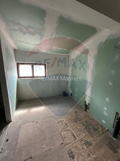 Casă de vânzare | Rădăuți | Ștefan cel Mare + 2 garaje - 23