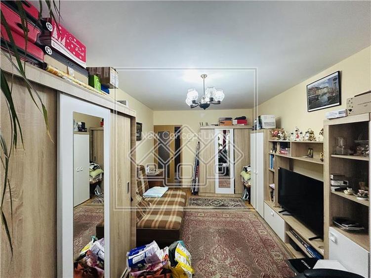 Apartament de vanzare in Sibiu - 2 camere, pivnita -Etaj 2/5 -V. Aurie - 6