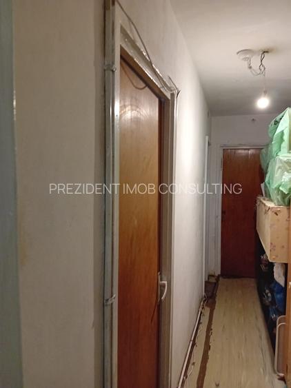 Apartament 3 camere Obregia - Piata Covasna - 14