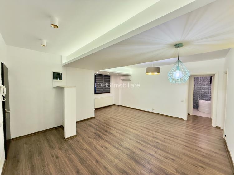 Unirii - Izvor -  Casa Poporului, 2 camere, Bloc 2012 / Comision - 0% - 5