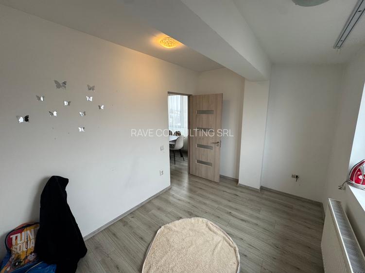 Apartament 3 camere / etaj 3 ( mansarda dreaptă).sector 1/ Laminorului - 8