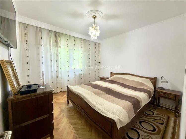 Apartament 3 camere, intermediar, Toma-Cozma - 2