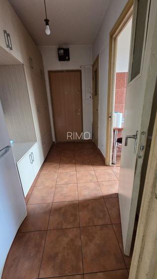 Apartament superb cu trei camere, Piata Sudului, 125.000€ negociabil - 8