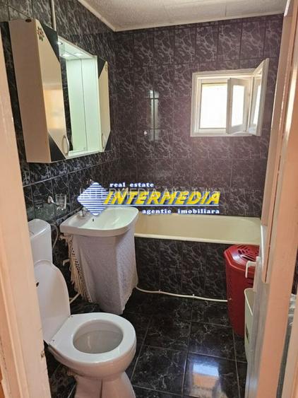 Apartament 3 camere 70 mp cu Balcon de Vanzare in Ampoi 1 Alba Iulia - 6