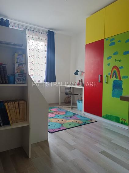 Apartament 3 camere Tractorul-Coresi,mobilat,parcare,177500 Euro - 10
