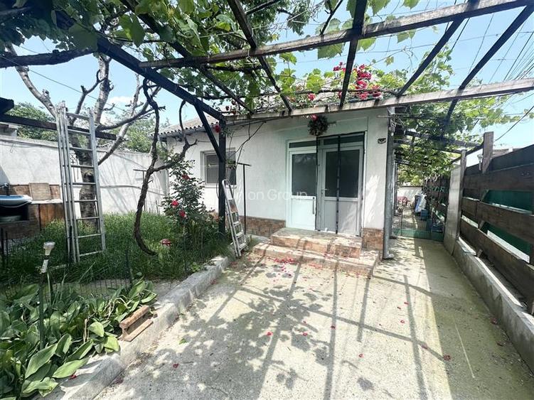 Casa din Caramida, Amprenta 80 mp si Teren 215 mp, Lumina - 22